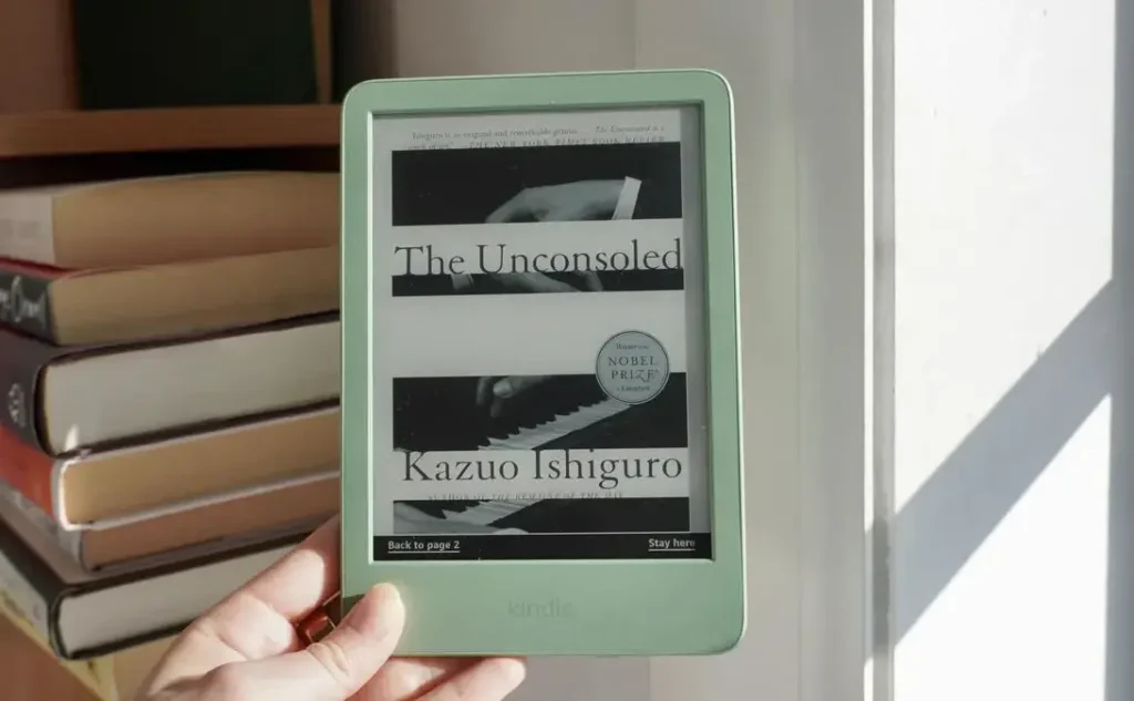 Why Amazon's Newest Kindle E-Reader is More Useful Than Ever